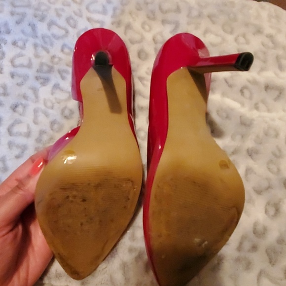 Shoes - Picture 4 of 6